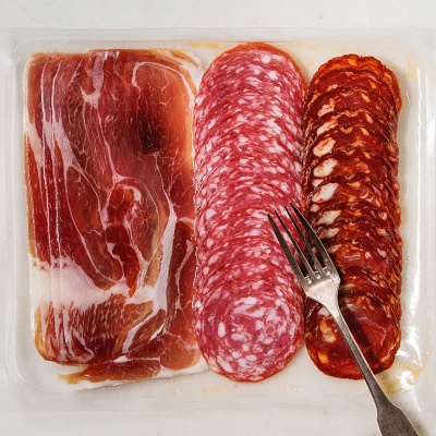 Confezione pet salame prosciutto sottovuoto